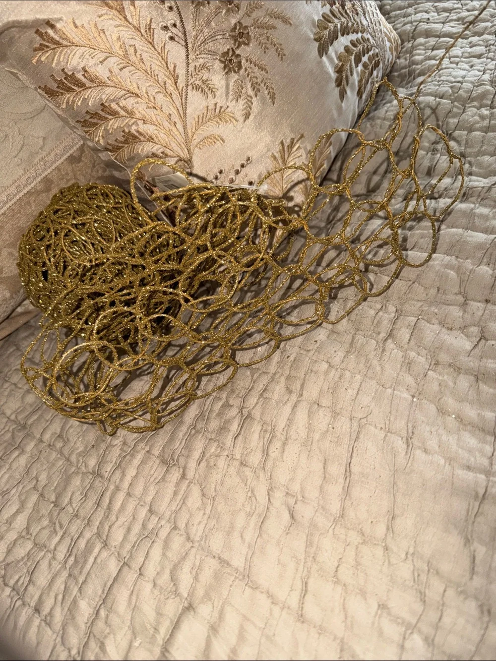 Garland 186” gold garland iron wire mesh gorgeous I have three price is for ONE